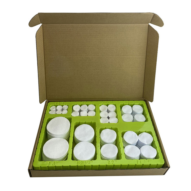 ユニバーサルホワイトコットンクロススクエアガンクリーニングパッチブリスターボックス